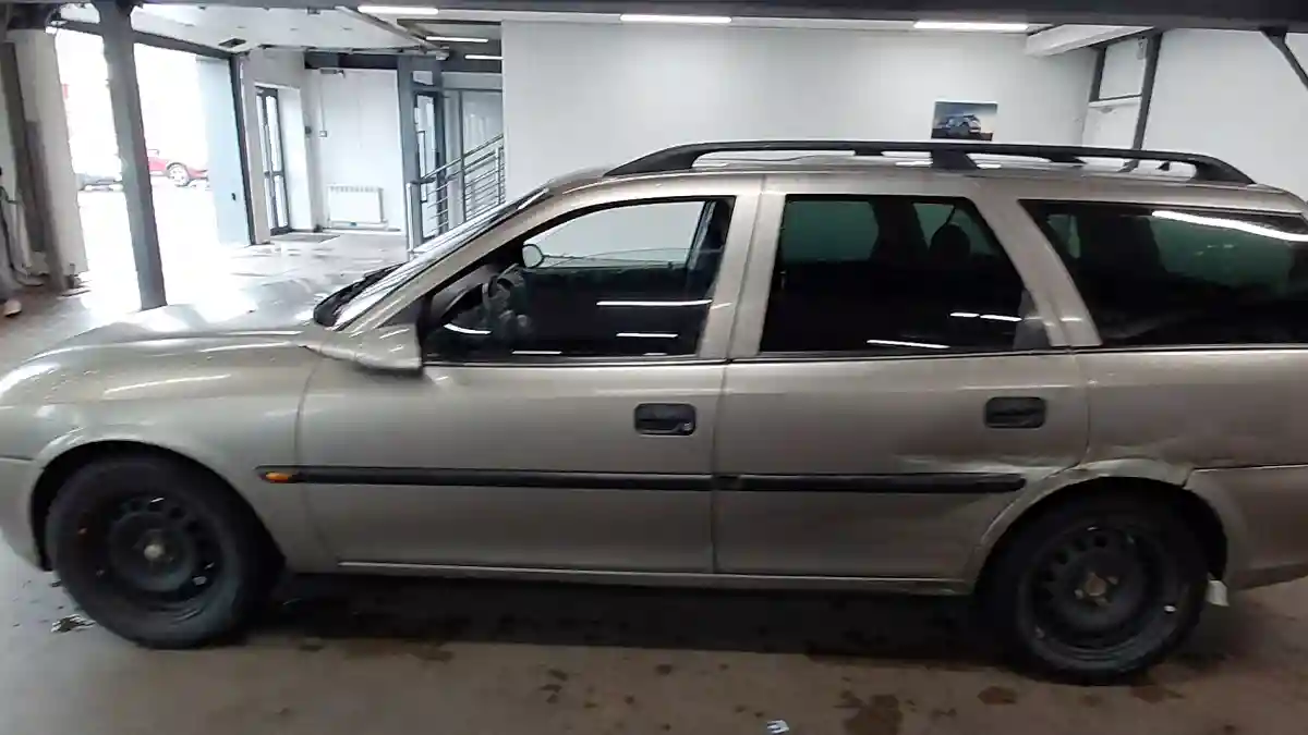Opel Vectra 1997 года за 1 800 000 тг. в Астана