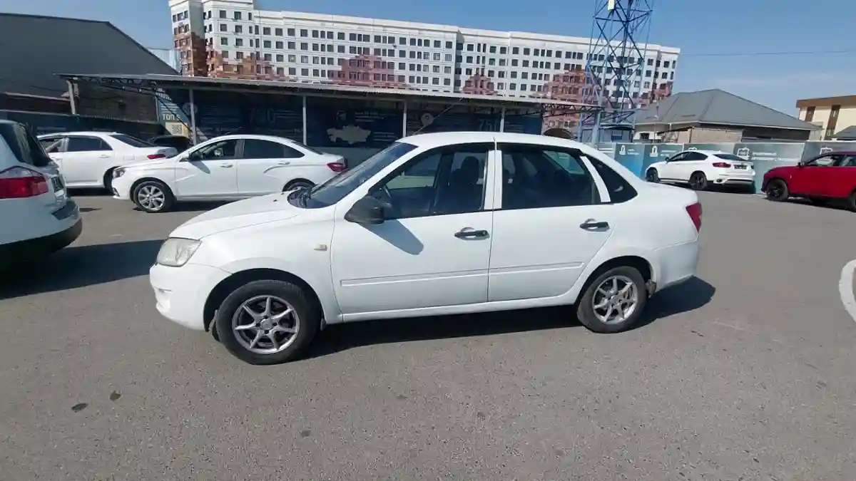 LADA (ВАЗ) Granta 2014 года за 2 500 000 тг. в Шымкент