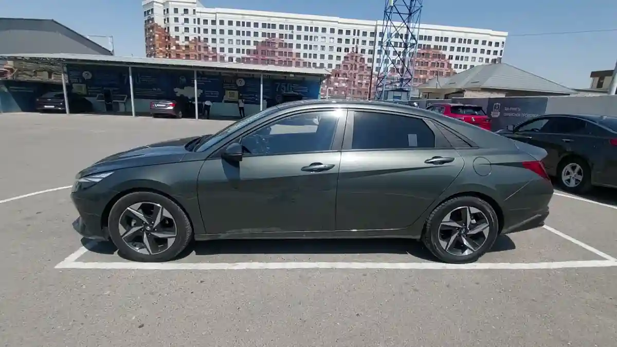 Hyundai Avante 2022 года за 9 500 000 тг. в Шымкент