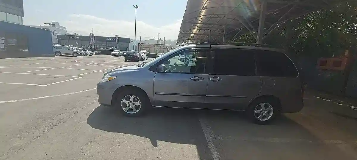 Mazda MPV 2004 года за 3 500 000 тг. в Алматы