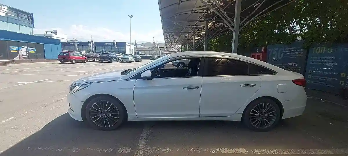 Hyundai Sonata 2014 года за 9 500 000 тг. в Алматы