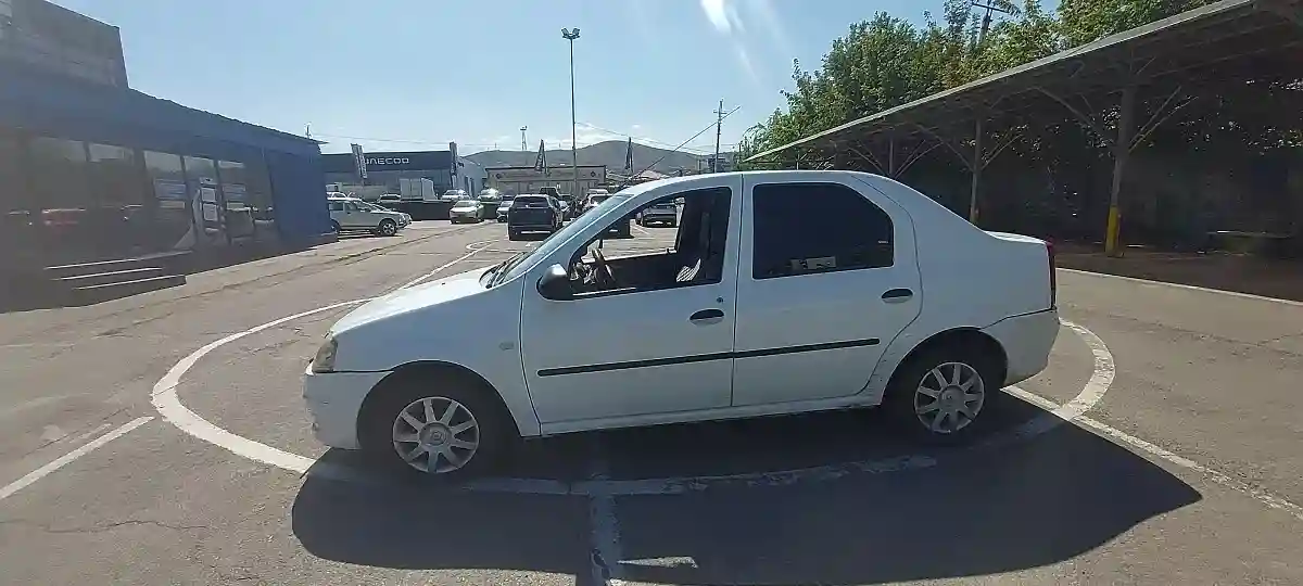 Renault Logan 2010 года за 1 500 000 тг. в Алматы