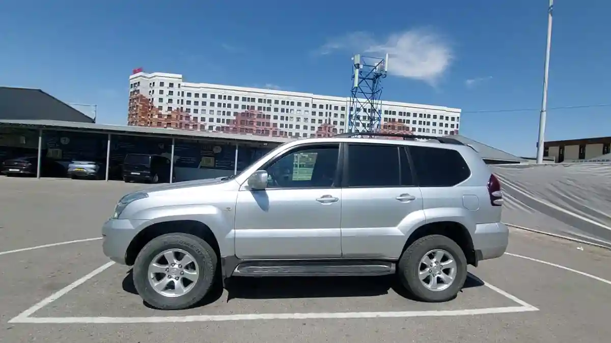 Toyota Land Cruiser Prado 2005 года за 10 000 000 тг. в Шымкент
