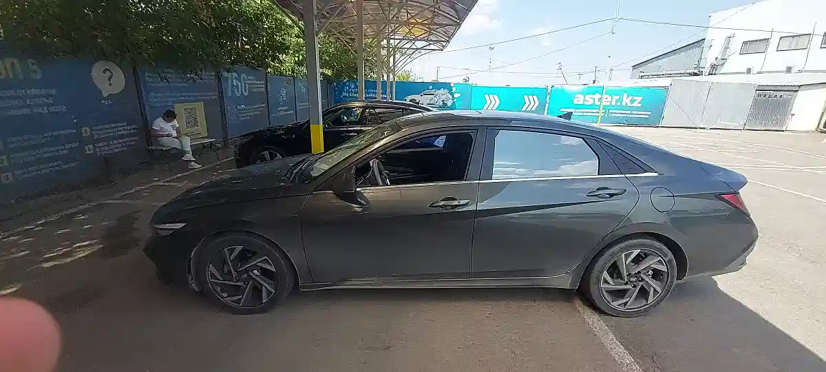 Hyundai Elantra 2024 года за 8 000 000 тг. в Алматы