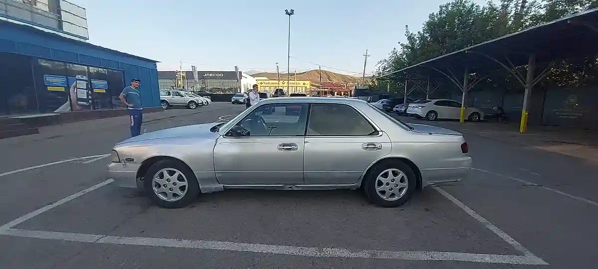 Nissan Laurel 1995 года за 1 000 000 тг. в Алматы