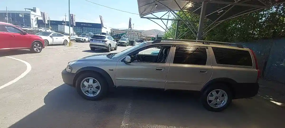 Volvo XC70 2001 года за 5 700 000 тг. в Алматы