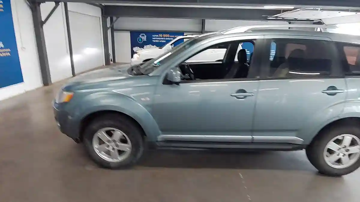 Mitsubishi Outlander 2008 года за 3 700 000 тг. в Астана