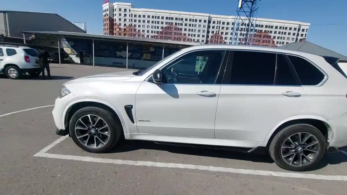 BMW X5 2015 года за 15 000 000 тг. в Шымкент