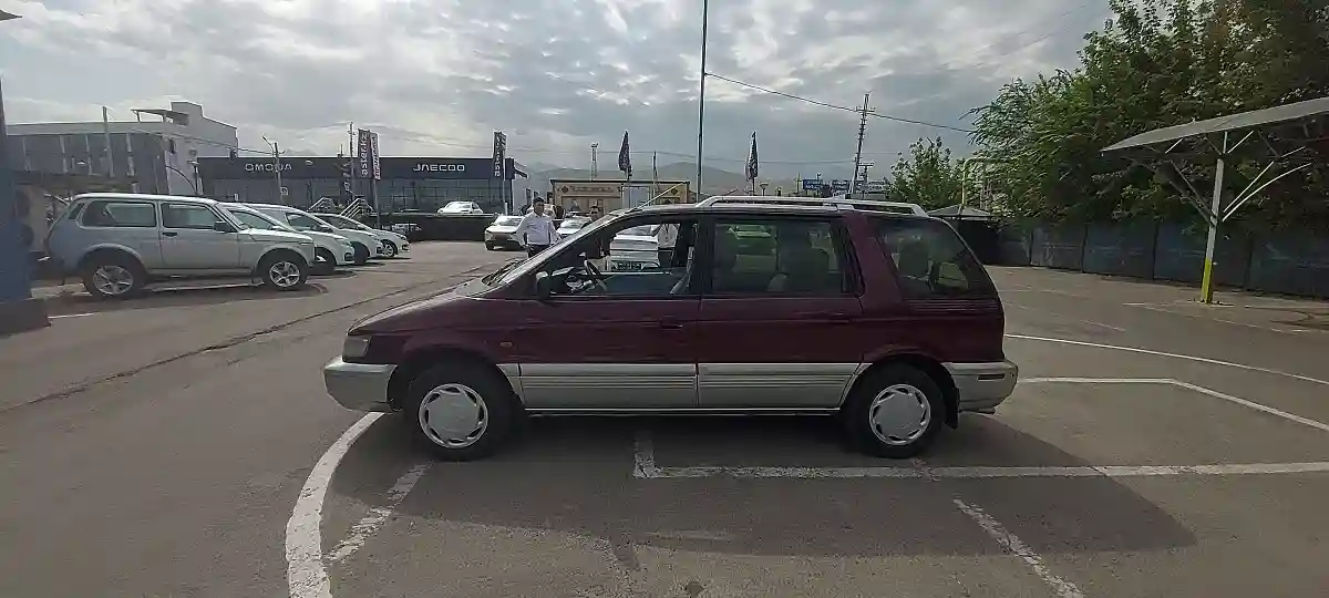 Mitsubishi Space Wagon 1992 года за 2 000 000 тг. в Алматы