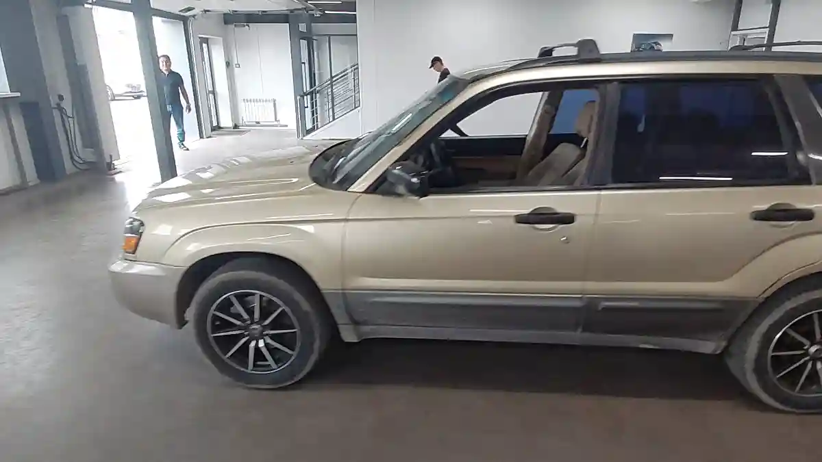 Subaru Forester 2004 года за 3 600 000 тг. в Астана