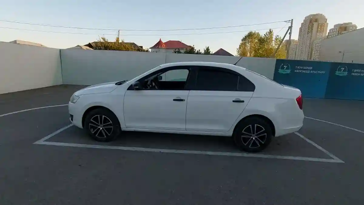Skoda Rapid 2015 года за 4 500 000 тг. в Шымкент