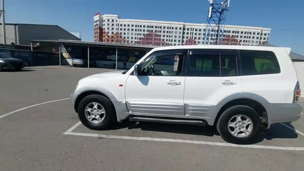 Mitsubishi Pajero 2001 года за 4 000 000 тг. в Шымкент