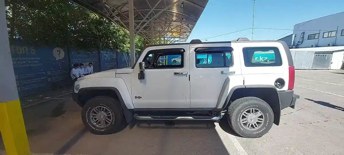 Hummer H3 2007 года за 9 000 000 тг. в Алматы