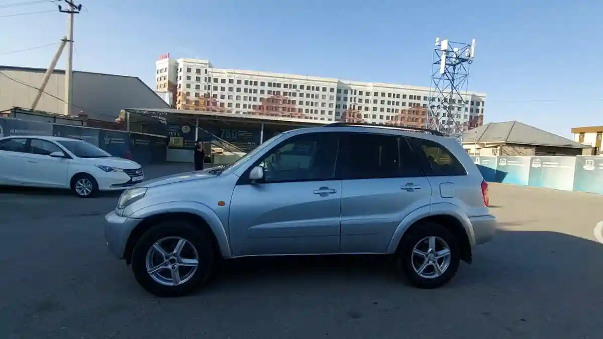 Toyota RAV4 2002 года за 4 500 000 тг. в Шымкент
