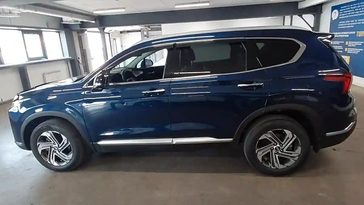 Hyundai Santa Fe 2022 года за 12 500 000 тг. в Астана