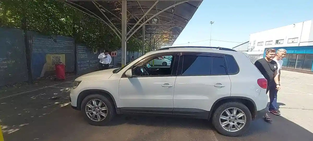 Volkswagen Tiguan 2014 года за 7 000 000 тг. в Алматы