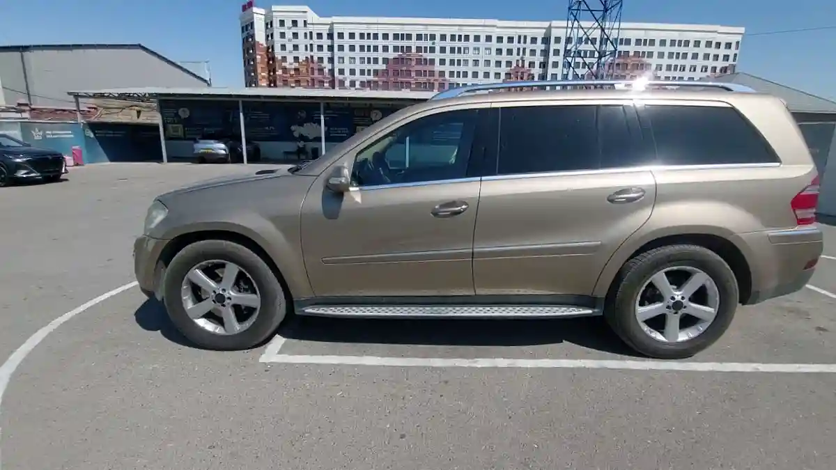 Mercedes-Benz GL-Класс 2008 года за 6 500 000 тг. в Шымкент