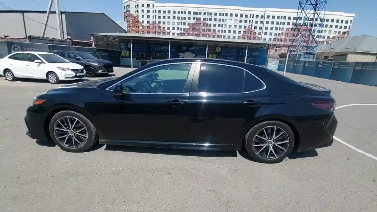 Toyota Camry 2020 года за 12 000 000 тг. в Шымкент