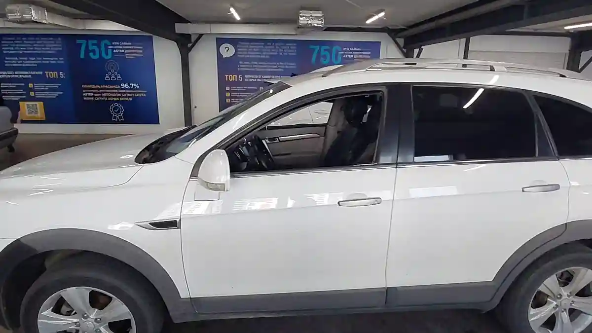 Chevrolet Captiva 2013 года за 7 500 000 тг. в Астана