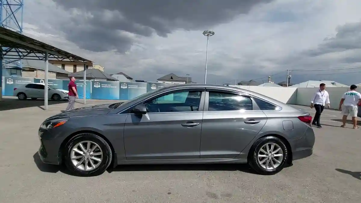 Hyundai Sonata 2019 года за 8 300 000 тг. в Шымкент