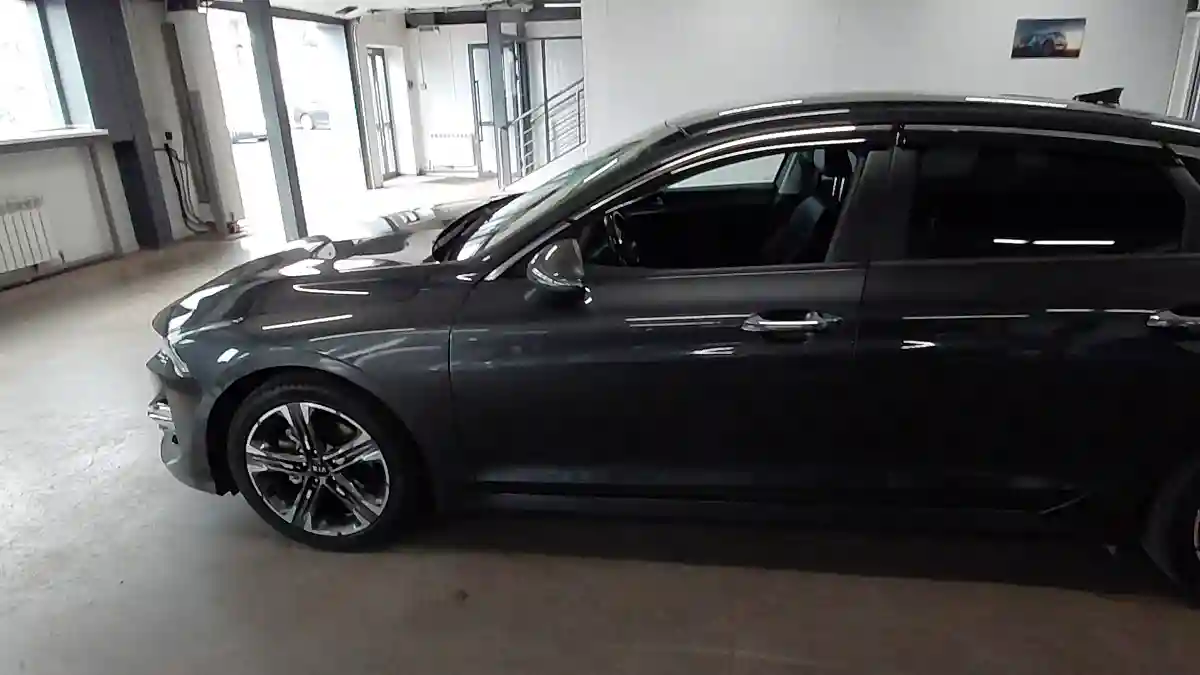 Kia K5 2021 года за 11 500 000 тг. в Астана