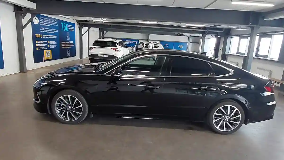 Hyundai Sonata 2022 года за 12 000 000 тг. в Астана