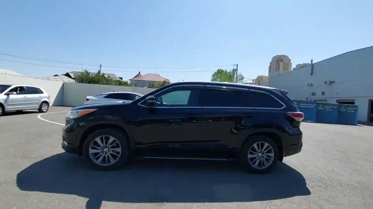 Toyota Highlander 2014 года за 17 500 000 тг. в Шымкент