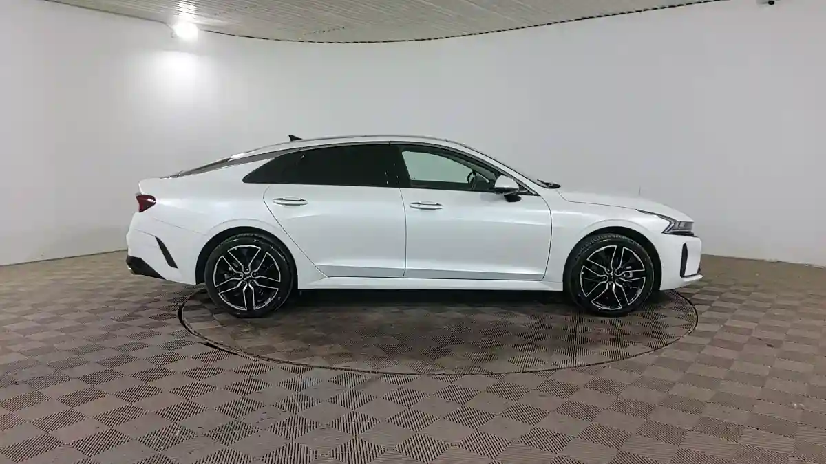 Kia K5 2026 года за 17 000 000 тг. в Шымкент