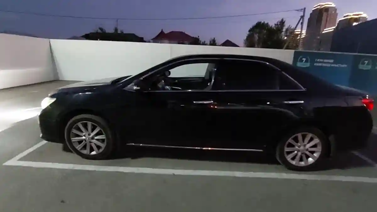 Toyota Camry 2012 года за 7 400 000 тг. в Шымкент