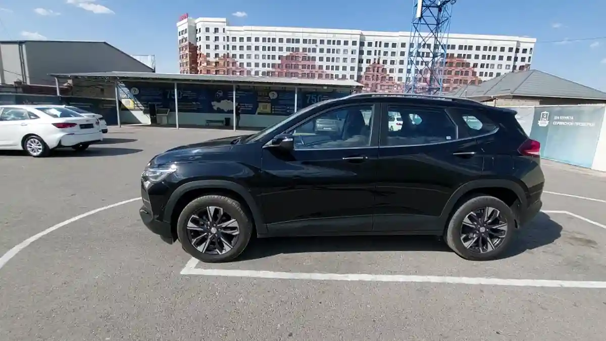 Chevrolet Tracker 2023 года за 8 000 000 тг. в Шымкент
