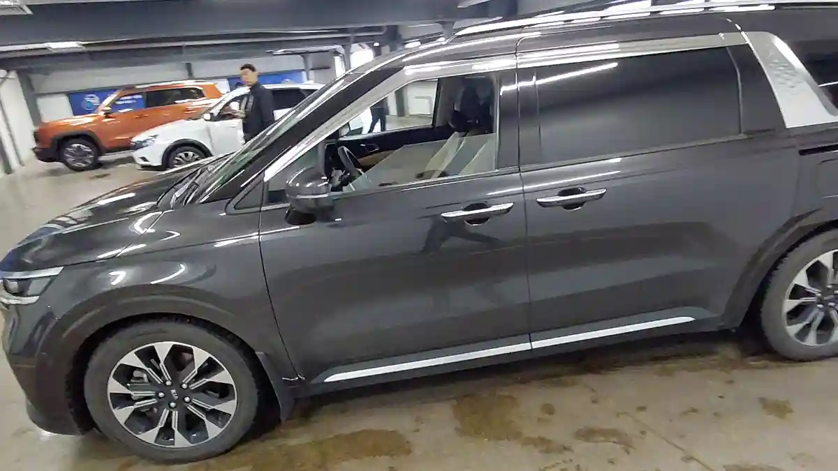Kia Carnival 2020 года за 18 500 000 тг. в Астана