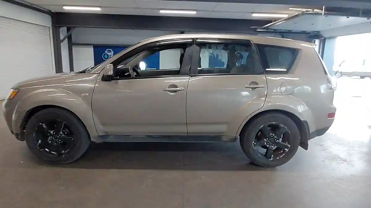 Mitsubishi Outlander 2007 года за 5 000 000 тг. в Астана