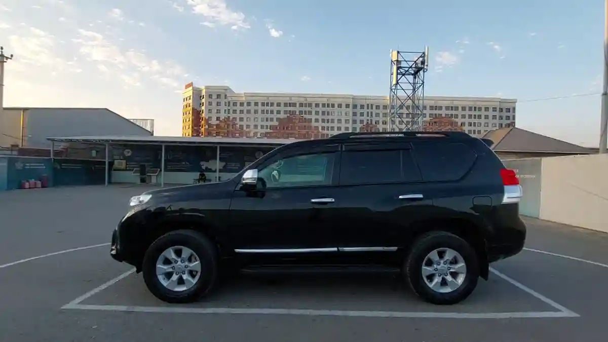 Toyota Land Cruiser Prado 2012 года за 16 000 000 тг. в Шымкент