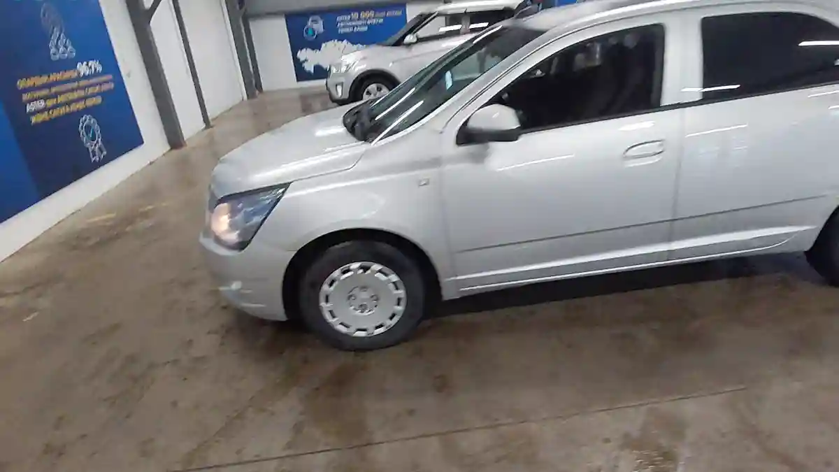 Chevrolet Cobalt 2021 года за 4 000 000 тг. в Астана