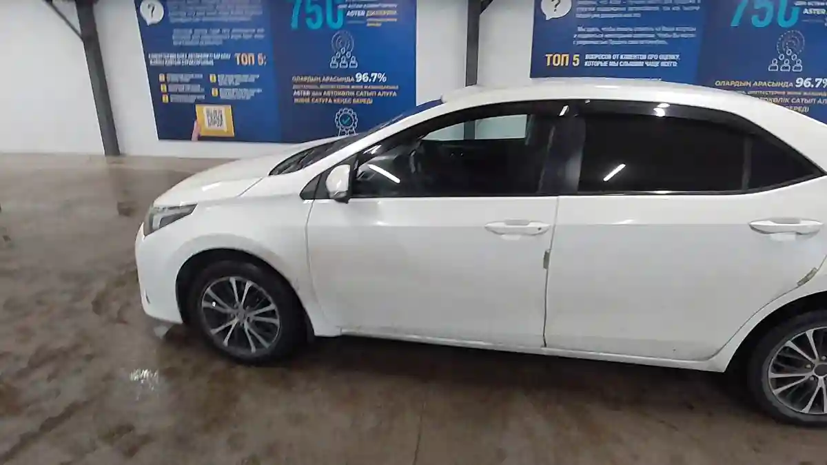 Toyota Corolla 2013 года за 6 000 000 тг. в Астана