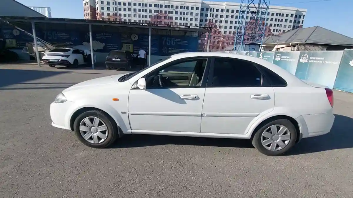 Daewoo Gentra 2014 года за 2 500 000 тг. в Шымкент
