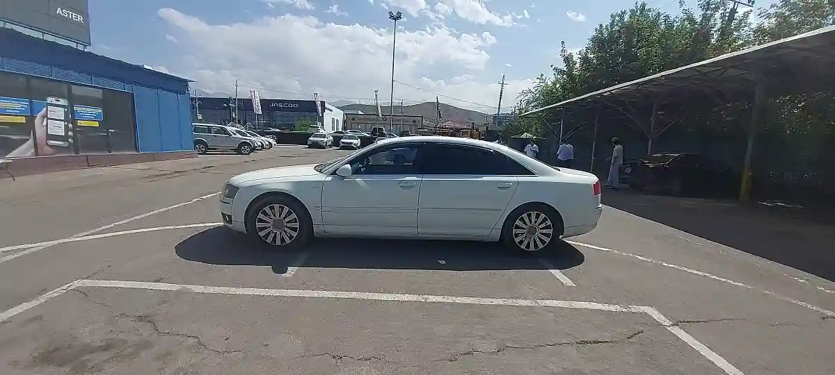 Audi A8 2005 года за 6 000 000 тг. в Алматы