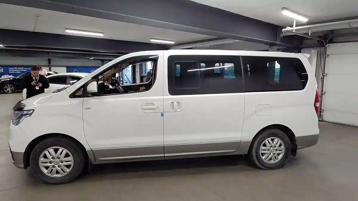 Hyundai Grand Starex 2021 года за 15 000 000 тг. в Астана