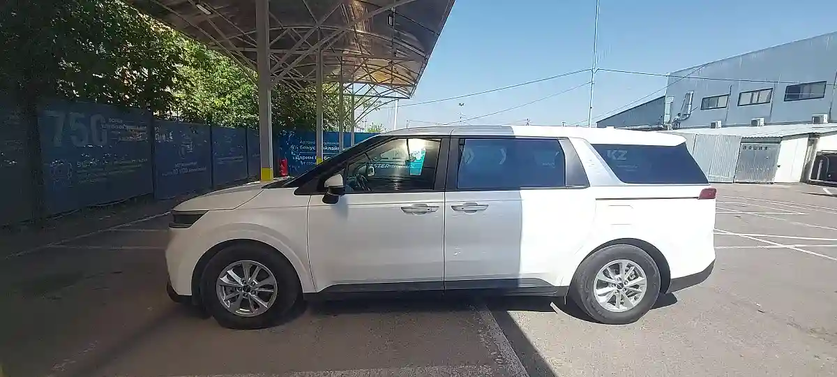 Kia Carnival 2021 года за 15 200 000 тг. в Алматы