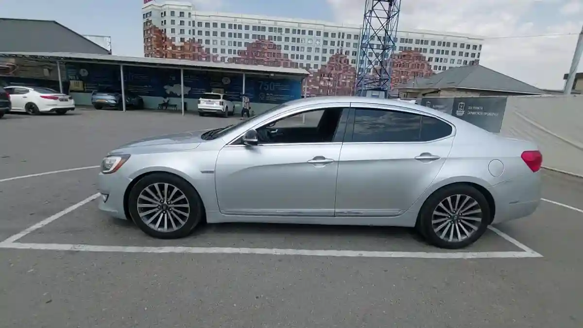 Kia K7 2010 года за 7 800 000 тг. в Шымкент