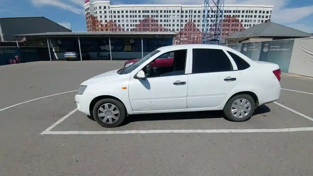 LADA (ВАЗ) Granta 2013 года за 2 000 000 тг. в Шымкент