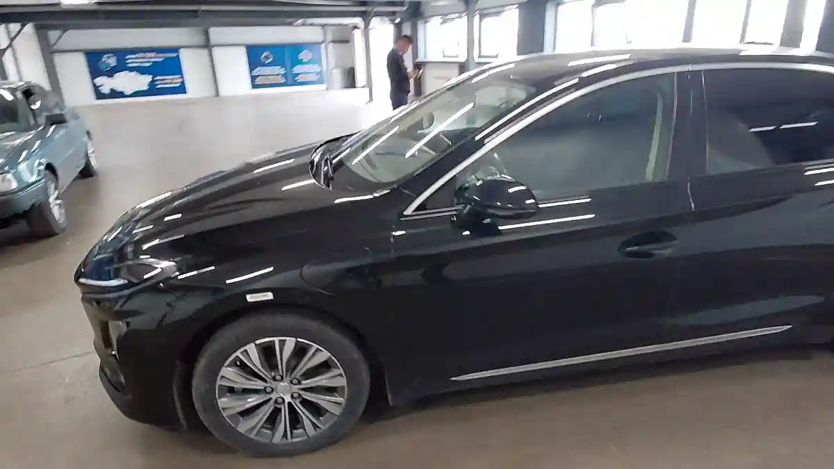Hongqi E-QM5 2024 года за 6 500 000 тг. в Астана