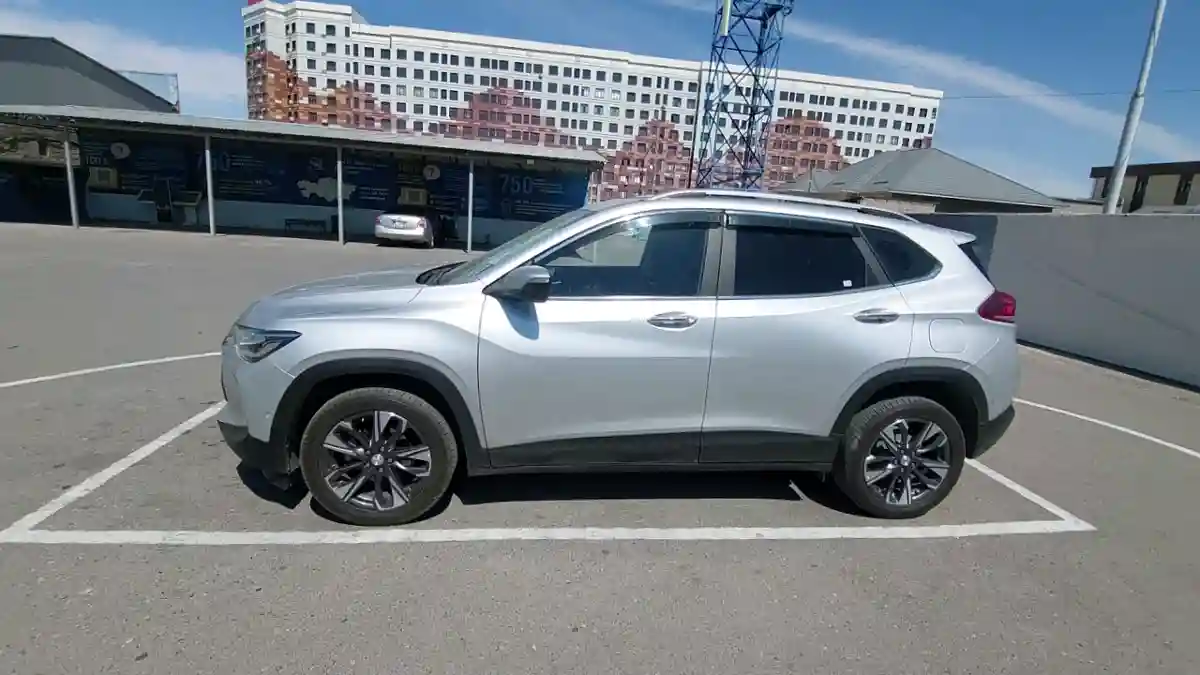 Chevrolet Tracker 2024 года за 8 000 000 тг. в Шымкент