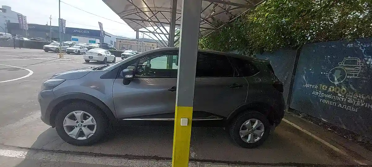 Renault Kaptur 2018 года за 6 000 000 тг. в Алматы