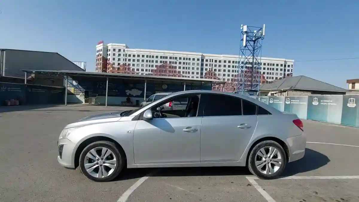 Chevrolet Cruze 2013 года за 3 500 000 тг. в Шымкент
