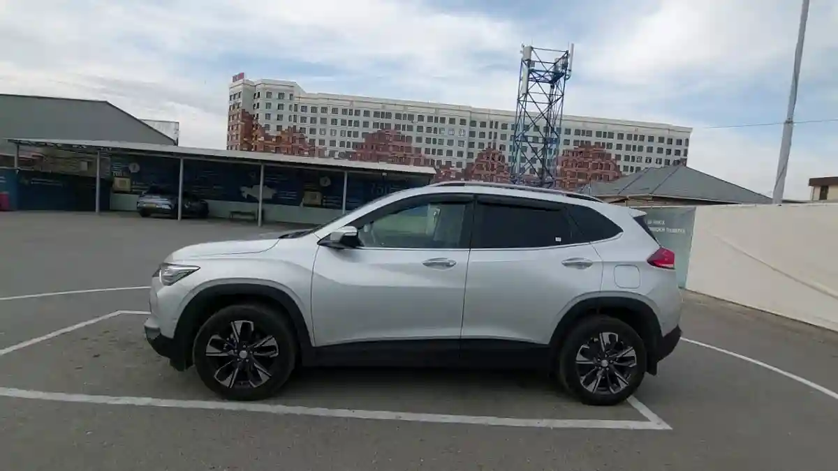 Chevrolet Tracker 2024 года за 6 800 000 тг. в Шымкент