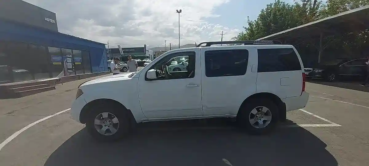 Nissan Pathfinder 2005 года за 6 000 000 тг. в Алматы