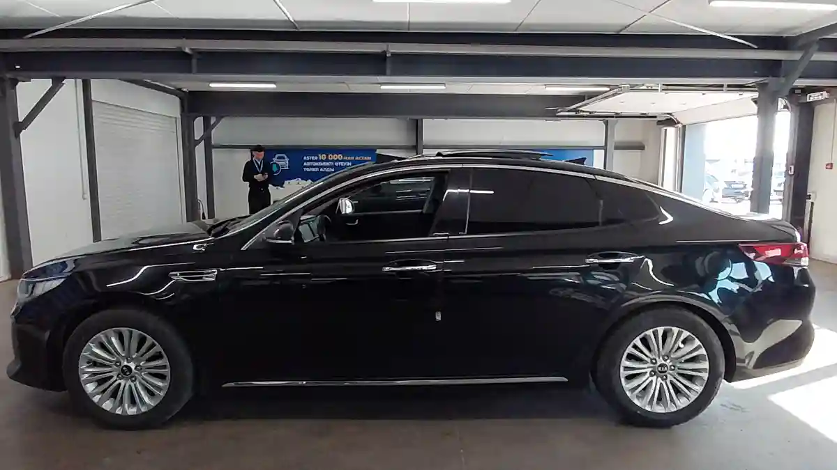 Kia K5 2016 года за 8 500 000 тг. в Астана