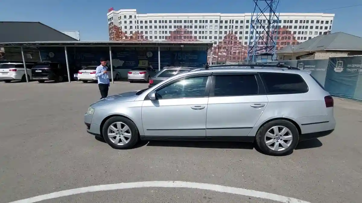 Volkswagen Passat 2009 года за 3 700 000 тг. в Шымкент