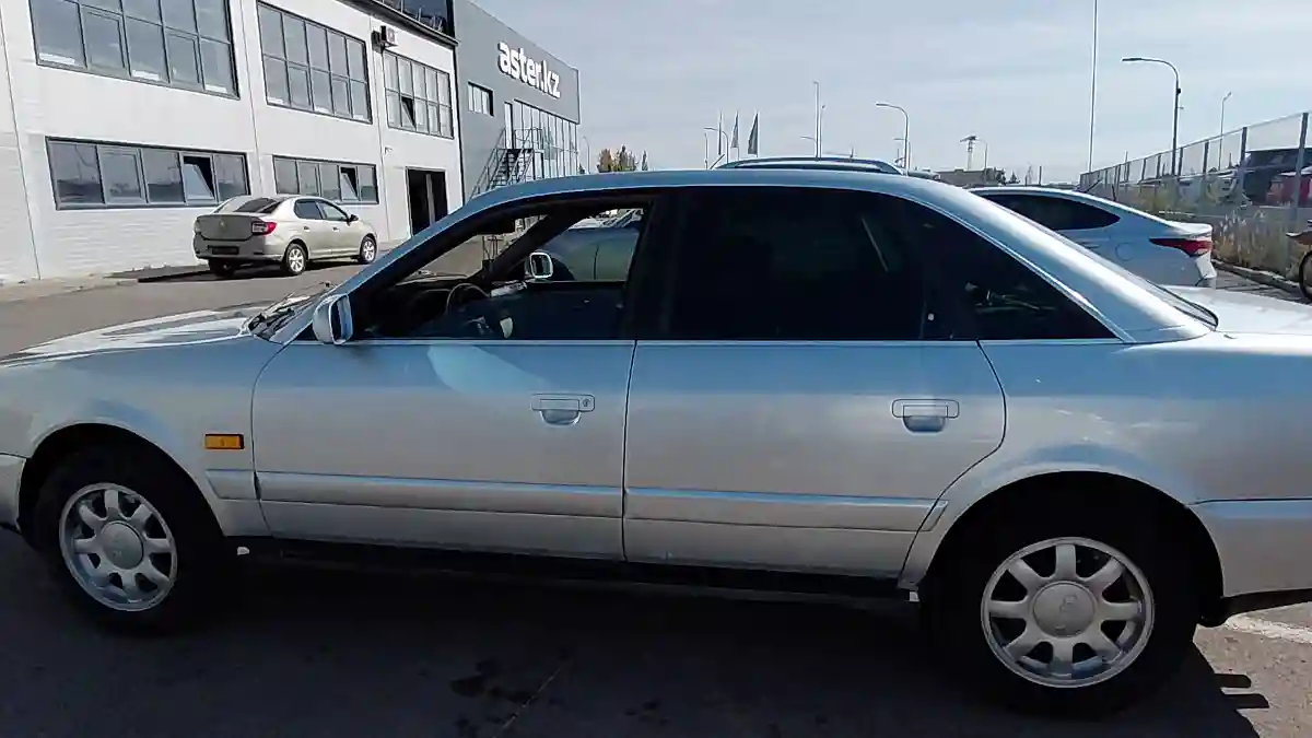 Audi A6 1995 года за 2 000 000 тг. в Астана